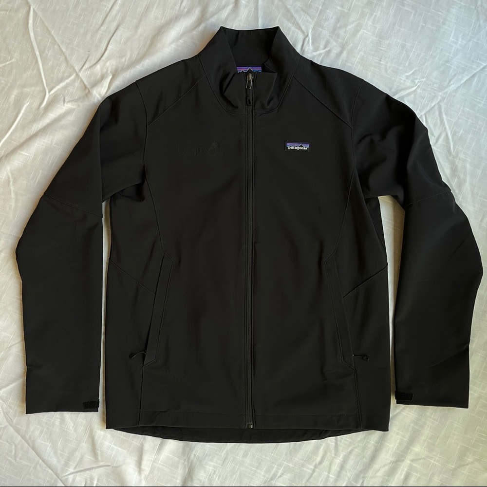 NWT Patagonia Men’s Adze softshell jacket